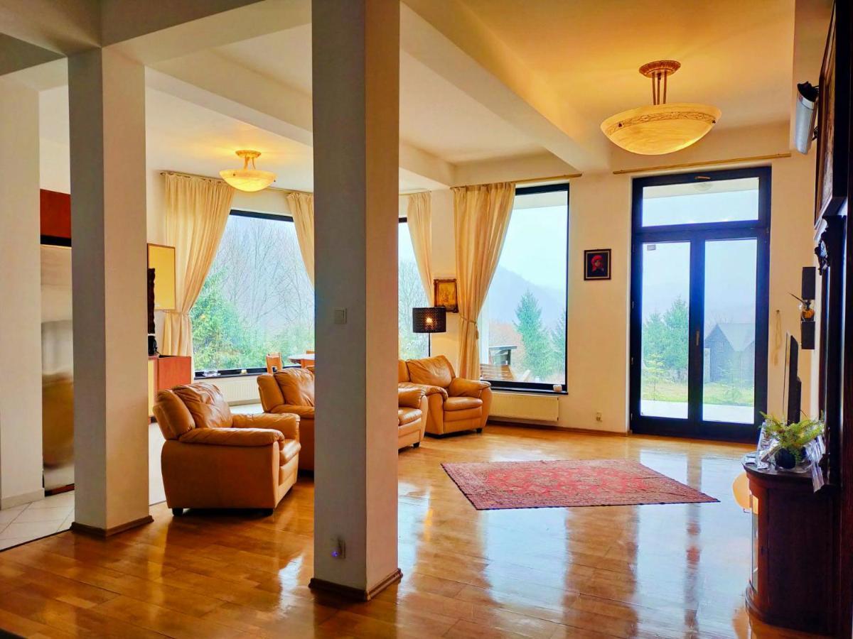 Villa & Spa 4Temporadas - Plaiul Foii Zărneşti Eksteriør billede