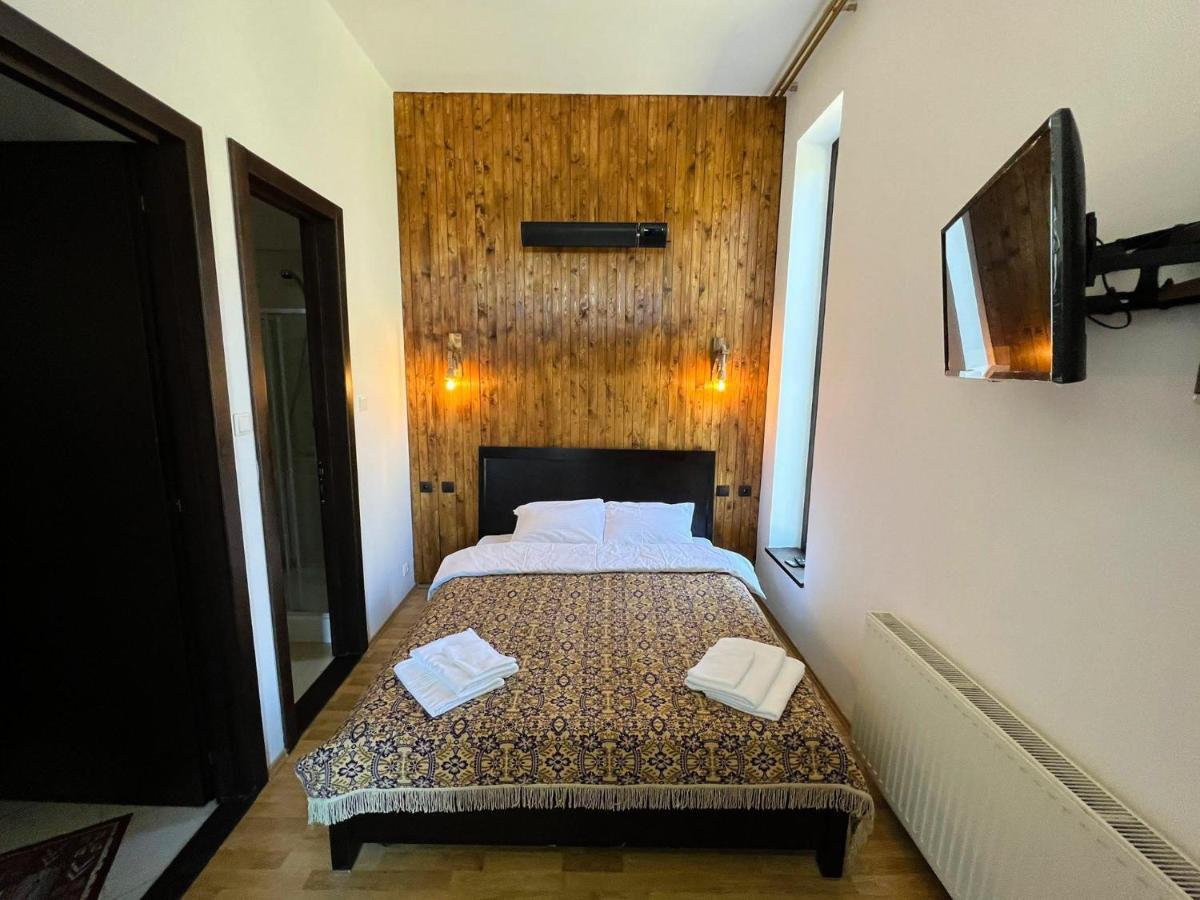 Villa & Spa 4Temporadas - Plaiul Foii Zărneşti Eksteriør billede